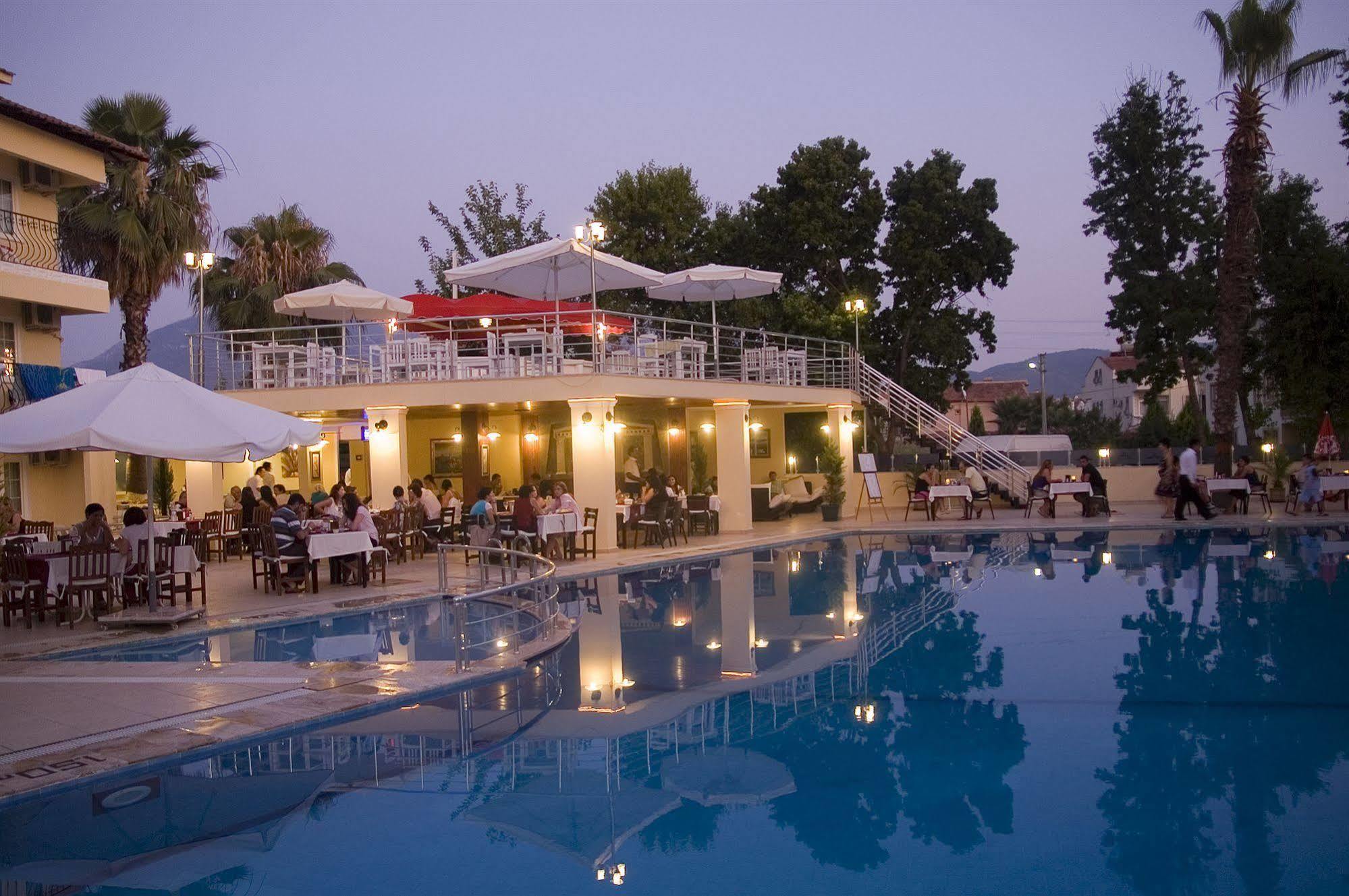 Sevi Classic Hotel Фетие Екстериор снимка